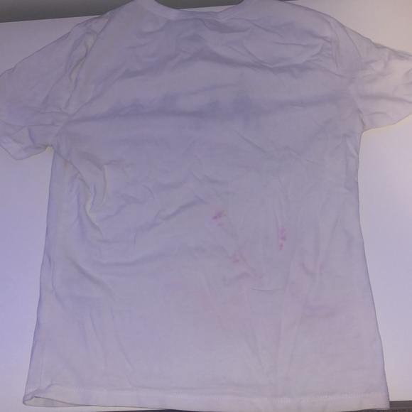 White “FRIENDS” tee - Picture 4 of 5